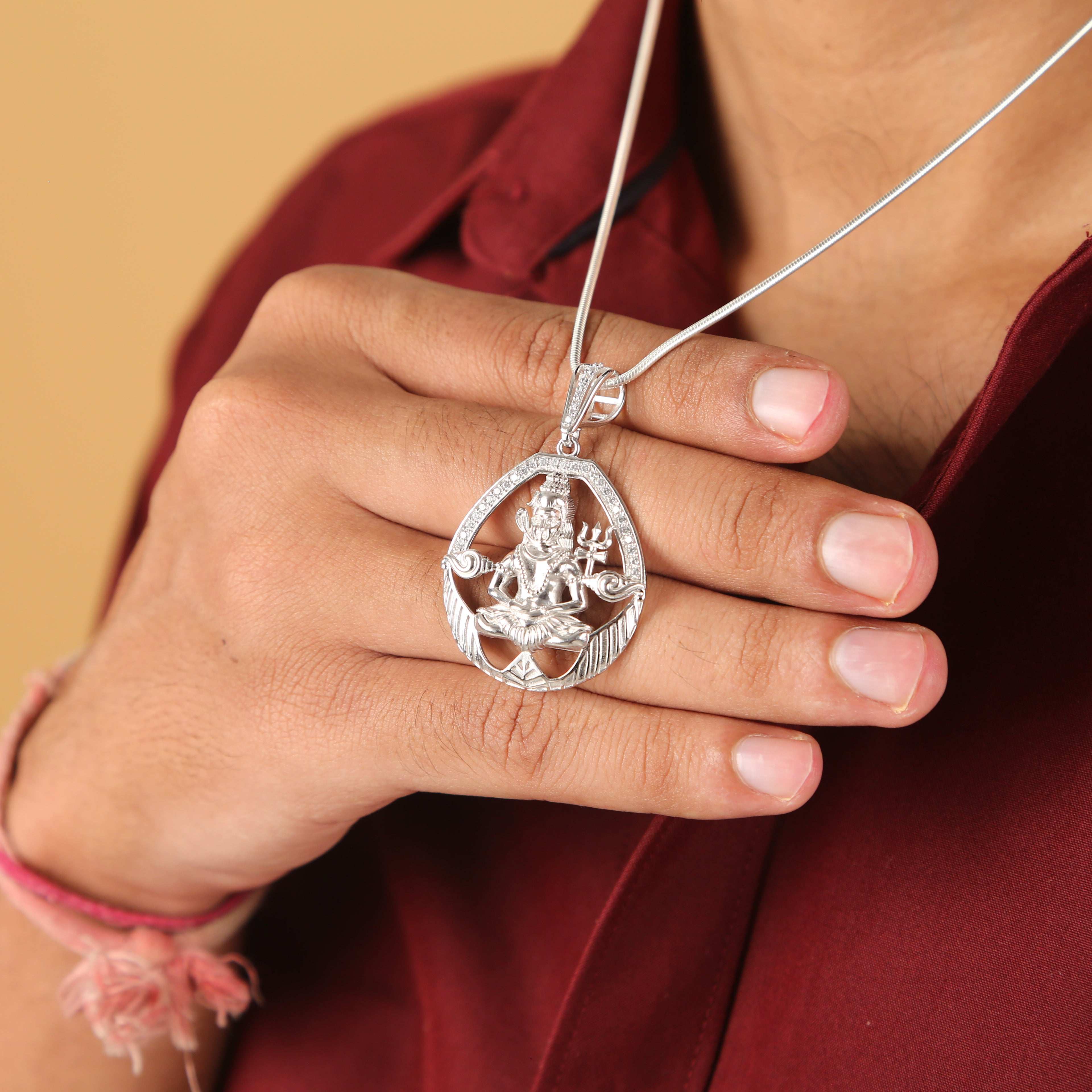 Om Shivlinga pure Silver Pendent