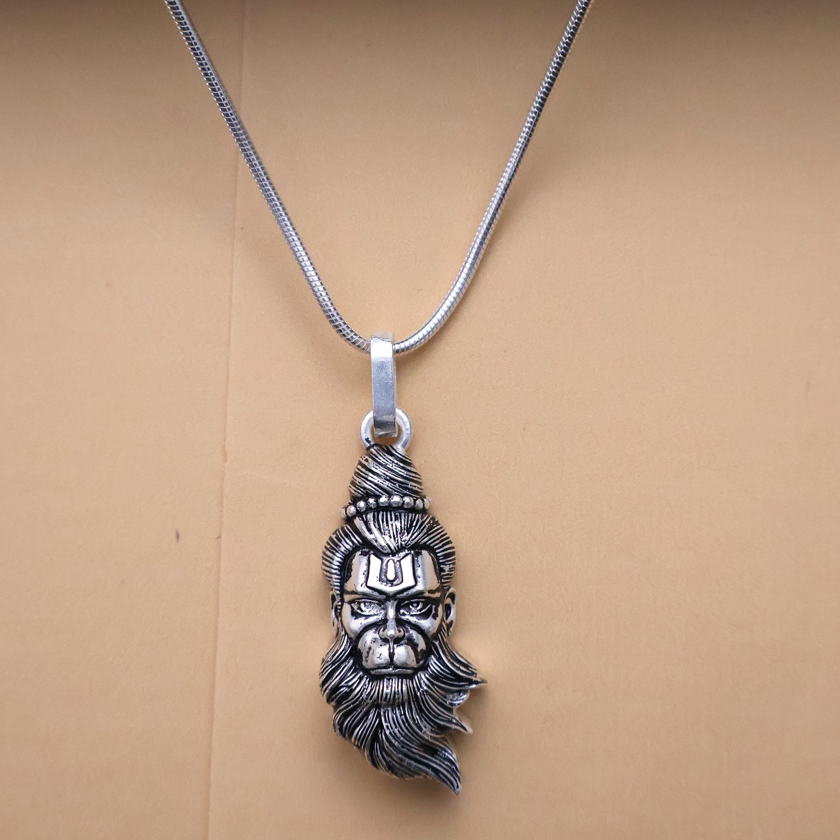 hanuman_locket